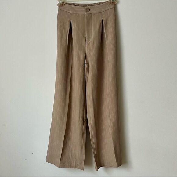 Unbranded Pants - Hersy Extra Wide-Leg, Pinstriped Dress Pant in Tan. Medium